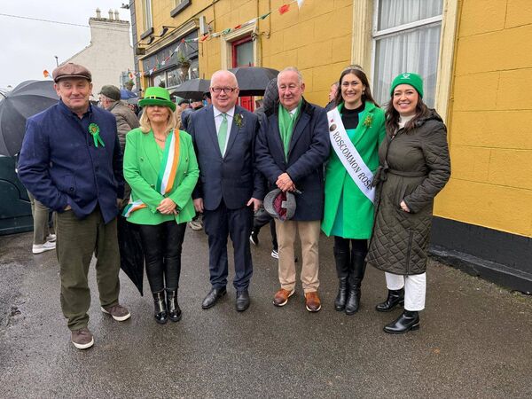 Roscommon Herald Deputy Editor Richard Canny, Eileen Kenny, Cllr Larry Brennan, Cllr Michael Holland, Roscommon Rose Rachel Hastings, and Cllr Ruth Conboy.