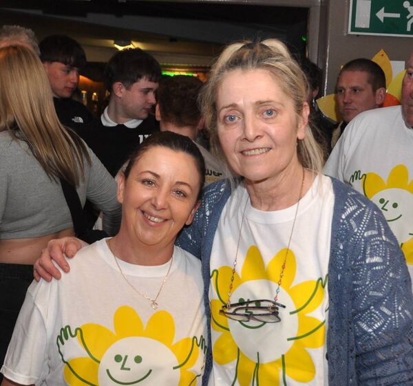 Shelia McGullion and Lorraine O’Grady, proprietors of Creaton’s Bar at a wax, shave and dye fundraiser at Creaton’s, Ballaghaderreen in aid of the Sunflower Children’s Hospice. Pic: Liam Reynolds Shelia McGullion and Lorraine O’Grady, proprietors of Creaton’s Bar at a wax, shave and dye fundraiser at Creaton’s, Ballaghaderreen in aid of the Sunflower Children’s Hospice. Pic: Liam Reynolds