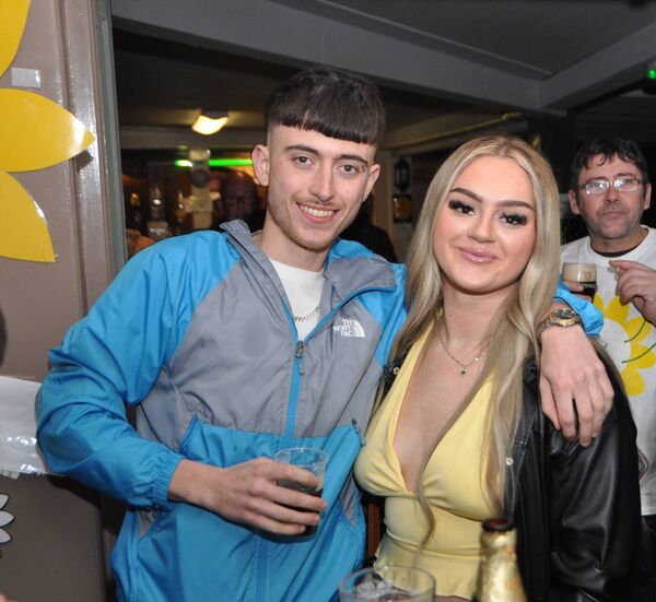 Paul Morgan and Lorraine O’Grady at a wax, shave and dye fundraiser at Creaton’s, Ballaghaderreen in aid of the Sunflower Children’s Hospice. Pic: Liam Reynolds Paul Morgan and Lorraine O’Grady at a wax, shave and dye fundraiser at Creaton’s, Ballaghaderreen in aid of the Sunflower Children’s Hospice. Pic: Liam Reynolds