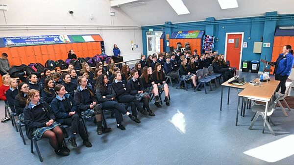 Uisce Éireann, programme manager, Patricia Lowry, addressing students on the importance of engineering and outlining her role as leakage reduction programme manager in the North West. Uisce Éireann, programme manager, Patricia Lowry, addressing students on the importance of engineering and outlining her role as leakage reduction programme manager in the North West.