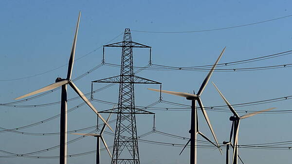 Wind farm operator appeals €300,000 payout to neighbours over noise nuisance