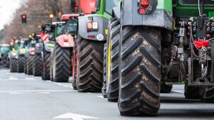 Agri-contractors threaten day of action on M50 over green diesel costs