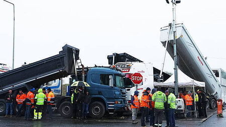 Ireland on ‘precipice of turning oil away’, Taoiseach warns as protests continue