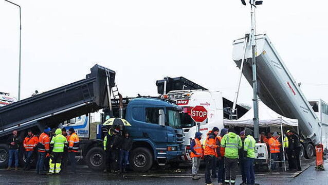 Ireland on ‘precipice of turning oil away’, Taoiseach warns as protests continue