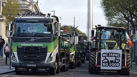 Fuel Protests: Some motorway blockages remain as public transport back up and running