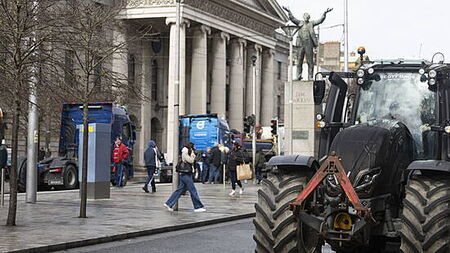 Government survives no confidence vote as opposition blast response to protests