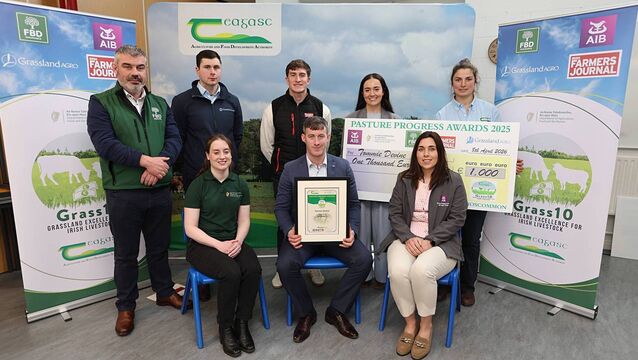 <p>The Roscommon winner of the Pasture Progress Awards 2025 was Tommie Devine, Frenchpark. Pictured at the awards ceremony were front from left Marie Kenny, Department of Agriculture; Tommie Devine, and Nicola Featherstone, AIB. Back from left Conor McGovern, FBD; Peter Linden, Grassland Agro; Daire Cregg, Farmers Journal, Jen Mahon (Tommie's partner) and Nikki Kennedy, Teagasc Grass 10. Pic: Lorraine Teevan</p>