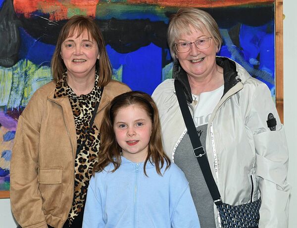 Trish and Laura Shannon with Maura O’Doherty, pictured at an Evolution Stage School performance at Roscommon Arts Centre last weekend. Pic: Gerard O’Loughlin 