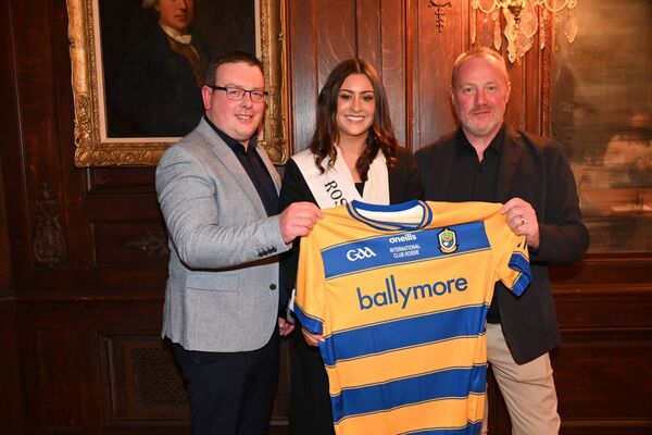 Thomas Murray, chairperson Roscommon GAA, with the new Ambassador for Club Rossie International Business members, the Rose of Roscommon, Rebecca Collins and John Mee, Club Rossie business member lead (Ireland and international). Pic: Nuala Purcell