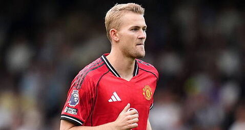 Manchester United’s Matthijs de Ligt steps up rehabilitation from back injury