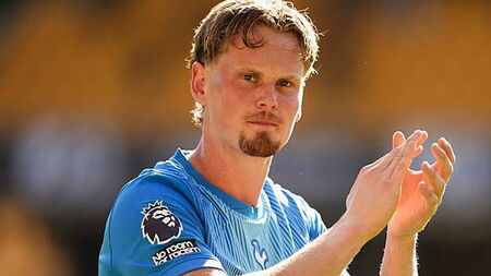 Antonin Kinsky’s vital late save crucial for Tottenham – Roberto De Zerbi