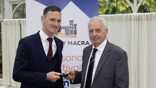 <p>Kevin Crehan from South Roscommon Macra represented Roscommon at the festival. Also attached is Kevin receiving a set of cufflinks from Geroge Hatton of Kilkenny/Carlow and District Farm Refief Services. </p>