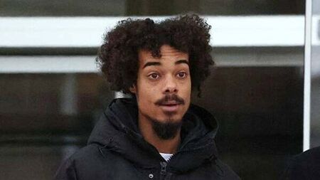 Man (21) who looted during Dublin riots sentenced to community service