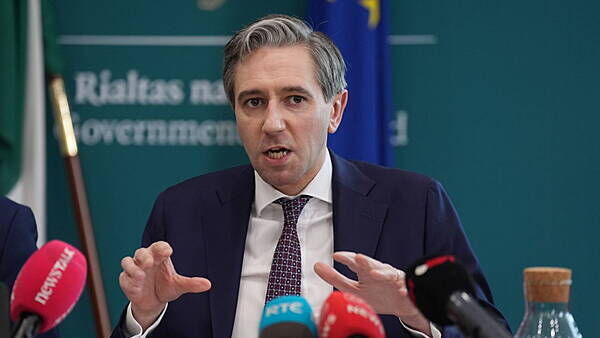‘Not fair’ for Ukrainians to remain in rent-free accommodation, Tánaiste says