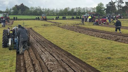 Watch video: Top class ploughing on show in Fuerty