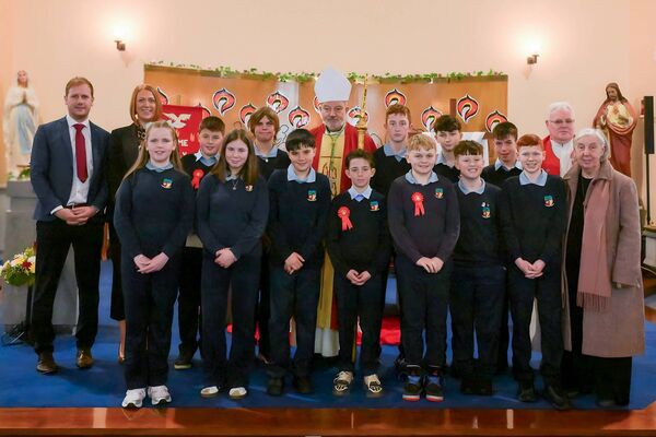 Young people from Ballinagare NS who recently received the sacrament of Confirmation. They are pictured here with Bishop Kevin Doran, local clergy and teachers. Pic: Breda Durr