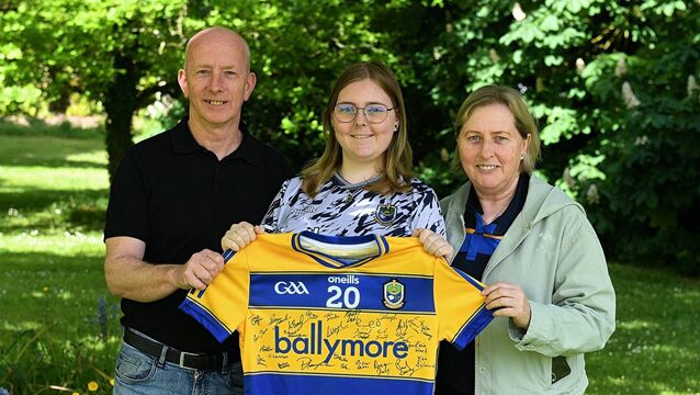 <p>Stephen, Hannah and Barbara Victory after Hannah was presented with a signed Roscommon jersey following Sunday’s Connacht Final. Pic: Gerard O’Loughlin </p>