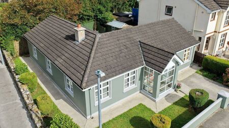 Watch: Four-bed bungalow in prime location for online auction
