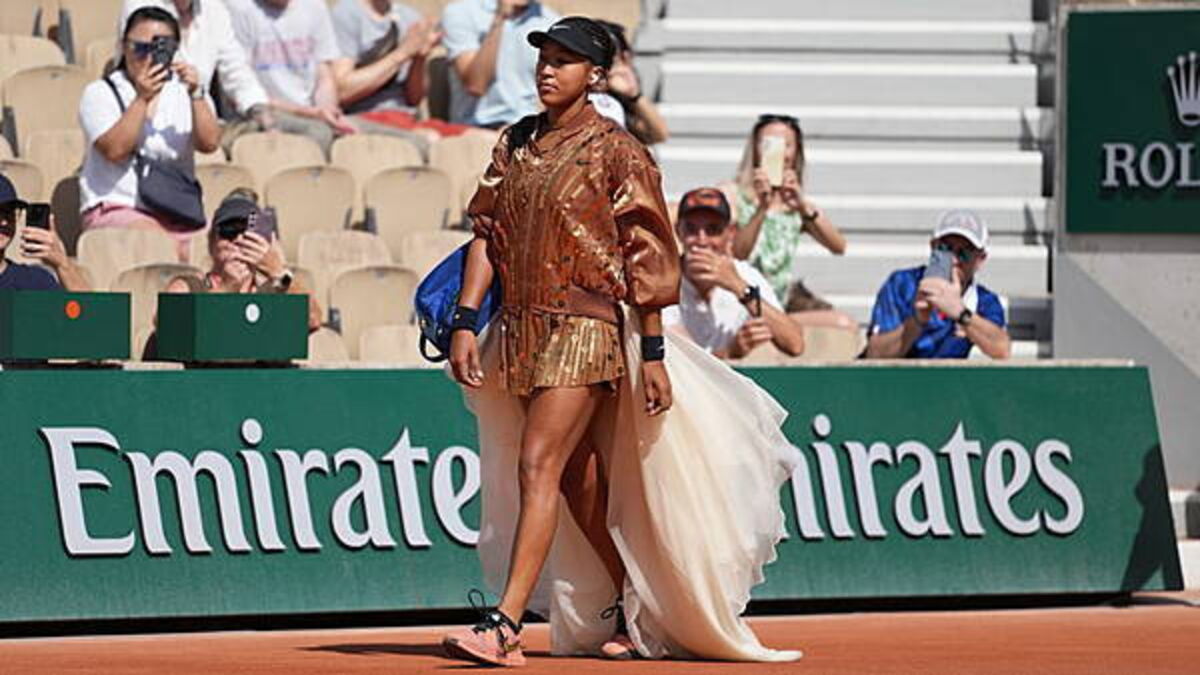 Naomi Osaka makes another fashion statement as she progresses at French Open