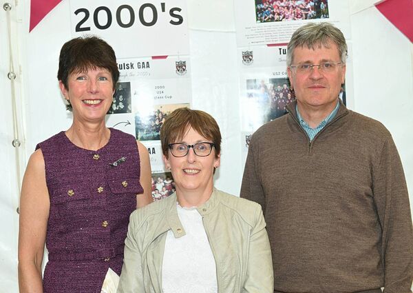 Karina Jones, Hilda Conroy and Kieran Moylan, at the Tulsk Hooley to mark the opening of Tulsk GAA’s Club's new training pitch. Pic: Gerard O’Loughlin Karina Jones, Hilda Conroy and Kieran Moylan, at the Tulsk Hooley to mark the opening of Tulsk GAA’s Club's new training pitch. Pic: Gerard O’Loughlin