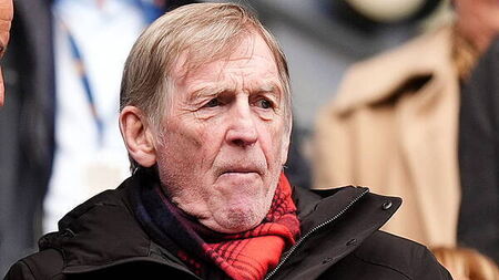 Kenny Dalglish undergoing treatment for cancer