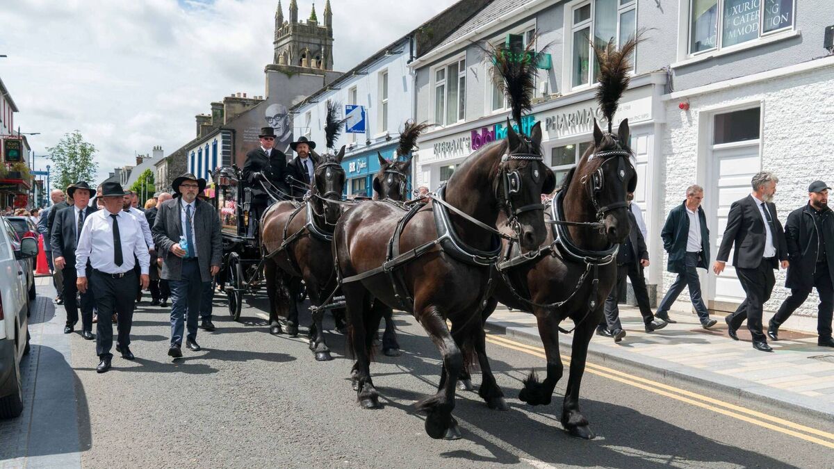 ‘One of Ireland’s last tinsmiths’ laid to rest in Carrick
