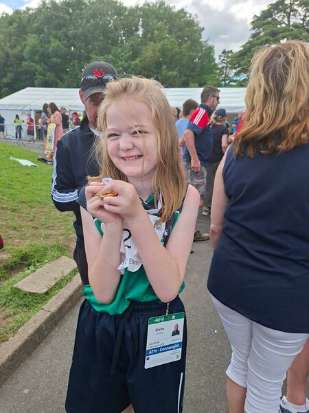 Elaina Carney from Elphin represented her family, her community, and her fabulous school St. Michaels, Castlerea and her province Connacht this weekend in the Ireland Special Olympic games in Dublin. Her events were walking race and softball throw. Elaina came 1st in the softball throw and 2nd in the 25m walk. Everyone is very proud of her achievements .