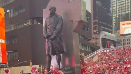 Iconic Times Square statue has strong Roscommon connections 
