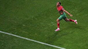 South Africa stun South Korea to reach knockout phase