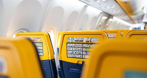 Ryanair to allow parents flying with young children to avoid seat fee