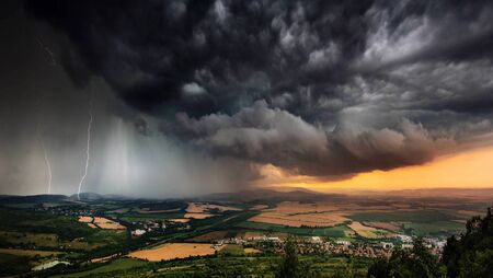 Thunderstorm warning issued for County Roscommon 