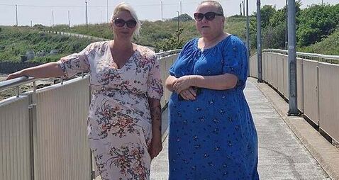 Teenagers still jumping off bridge one year after tragic drowning