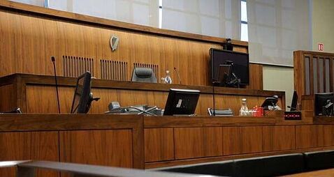 Couple caught with €380k in their car jailed for money laundering