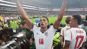 ‘Mixed feelings’ for Thomas Tuchel as Jordan Henderson injured after England win ‘Mixed feelings’ for Thomas Tuchel as Jordan Henderson injured after England win