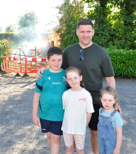 Barry, Mason, Amber, and Croía Nolan pictured at recent Bonfire Night celebrations at Creaton’s of Lisacul. Pic: Liam Reynolds Barry, Mason, Amber, and Croía Nolan pictured at recent Bonfire Night celebrations at Creaton’s of Lisacul. Pic: Liam Reynolds