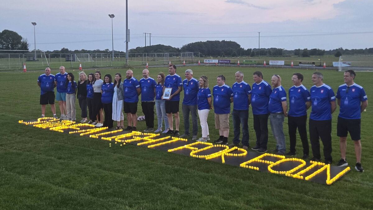 WATCH: Hundreds turn out for ‘Shine a Light for Eoin’ solidarity walk
