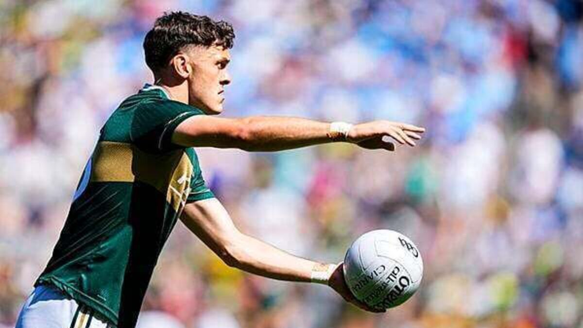 Sunday sport: Dublin and Kerry level at half time in All-Ireland SFC semi-final