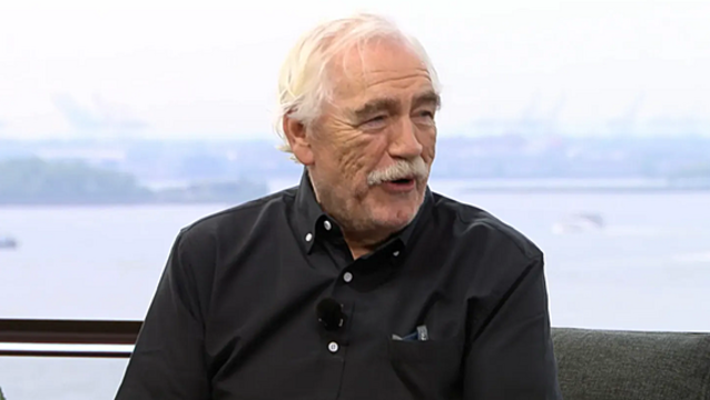 Roy Keane tells Brian Cox 'I'm saying nothing' after Alex Ferguson question