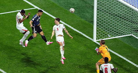 Argentina produce late comeback to end England’s World Cup hopes