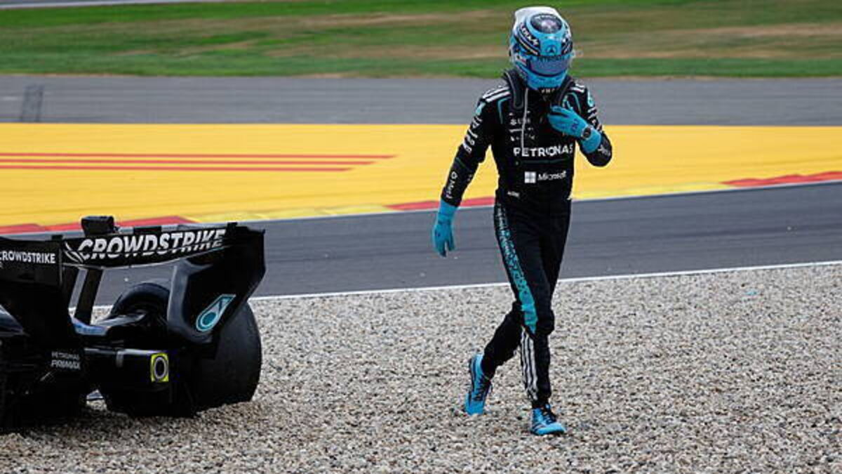 George Russell ‘numb to disappointment’ after crash as Kimi Antonelli wins again