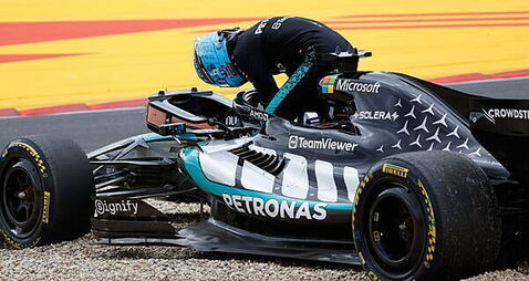 George Russell rues more misfortune after crash as Kimi Antonelli stretches lead