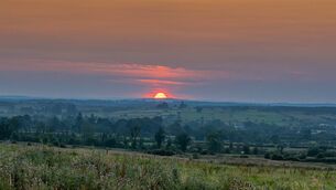 <p>Sunset last week over Rathkineely, Ballinagare. Pic: Breda Durr</p> <p>Sunset last week over Rathkineely, Ballinagare. Pic: Breda Durr</p>