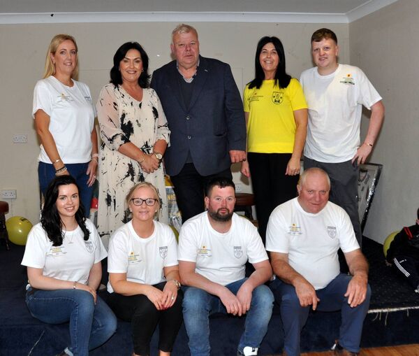 The fundraising committee. Back row l to r: Claudia Jennings, Martina Jennings, CEO Mayo Roscommon Hospice Foundation, Deputy Michael Fitzmaurice, Dolores Donnellan, and Daniel Fagan. Front from l to r: Kelly Ann McKay, Marie Cuffe, David Mullarkey and Michael Higgins. 