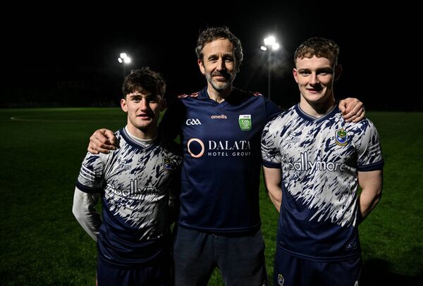 Chris O'Dowd joined the Roscommon U-20 team at a training session ahead of their provincial semi-final  last April. Chris, pictured here with John McGuinness and Eoghan Carthy. Pic: David Fitzgerald/Sportsfile 