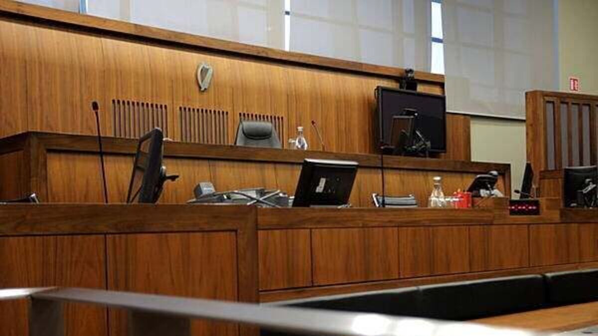 Judge tells Law Society to find solicitor for unrepresented remand prisoner