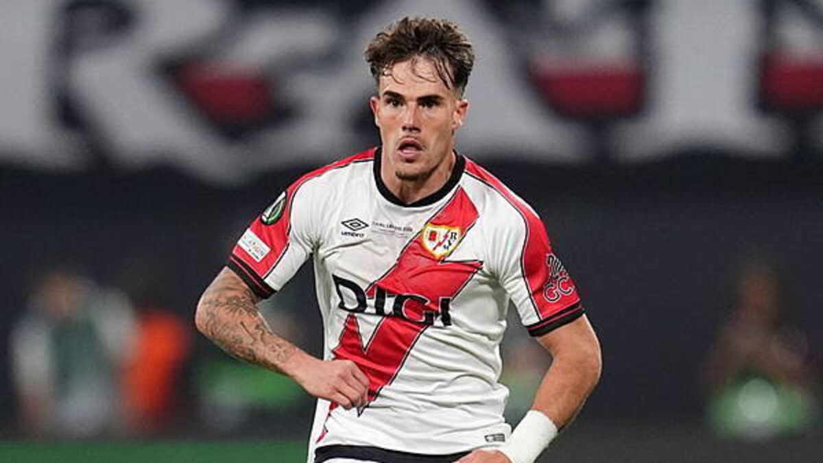 Pep Chavarria signs Chelsea contract as squad revamp continues