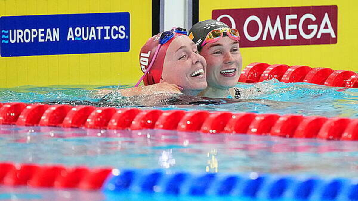 Ellen Walshe wins second gold medal in 200m individual medley final