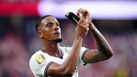 Ezri Konsa joins Arsenal from Aston Villa to boost top-flight title defence bid