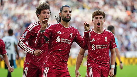 Dominik Szoboszlai rescues Liverpool with last-gasp penalty at Newcastle