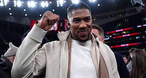 Anthony Joshua holds key to fight with Tyson Fury taking place – Frank Warren